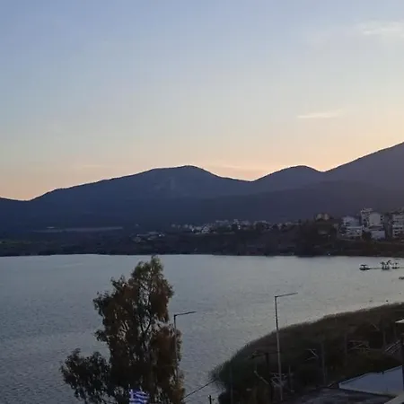 Mare E Montagna Amazing View In Chalkis
